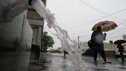 Сотрудники МЧС предупреждают о грозе и ливнях с 14 по 16 июня