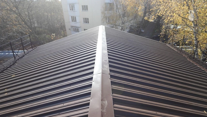 Крышу капитально отремонтировали в многоэтажке в Железноводске 