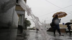 Сотрудники МЧС предупреждают о грозе и ливнях с 14 по 16 июня