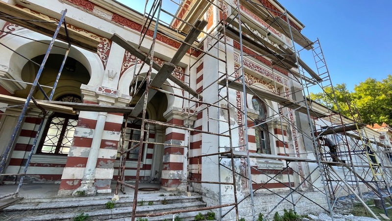 Историческое здание Островских ванн восстанавливают в Железноводске