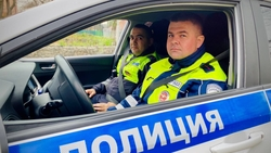 Автоинспекторы Железноводска помогли завести машину с севшим аккумулятором