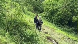Полицейские спустили 78-летнего туриста с горы Развалка в Железноводске