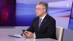 Губернатор Ставрополья получил около 1 тыс. обращений на ближайшую прямую линию