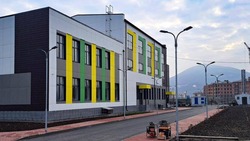 Новую школу на 500 мест ввели в эксплуатацию в Железноводске