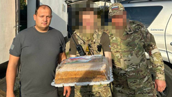 Торты и посылки передали бойцам СВО из Железноводска