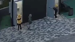Дети сломали дверь общественного туалета в Железноводске 