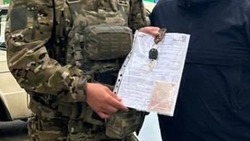 Мэр Железноводска доставил бронированный автомобиль в зону СВО