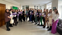 Глава Железноводска встретился с жёнами и матерями военных