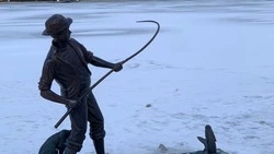 Скульптура рыбака в Железноводска пострадала от рук жителя Минвод